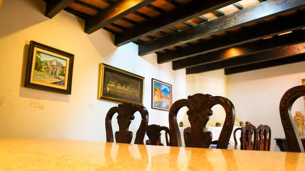 Bed & Breakfast Hotel Central Antiguainn Guatemala