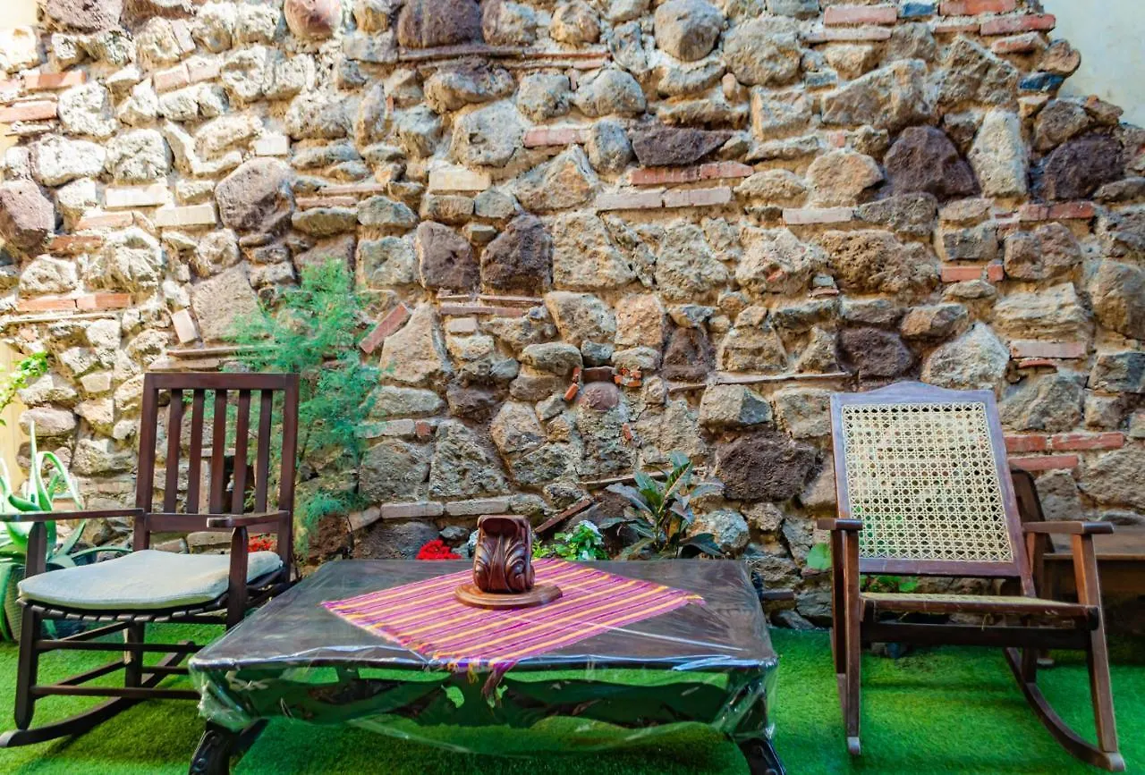 Bed & Breakfast Hotel Central Antiguainn Guatemala